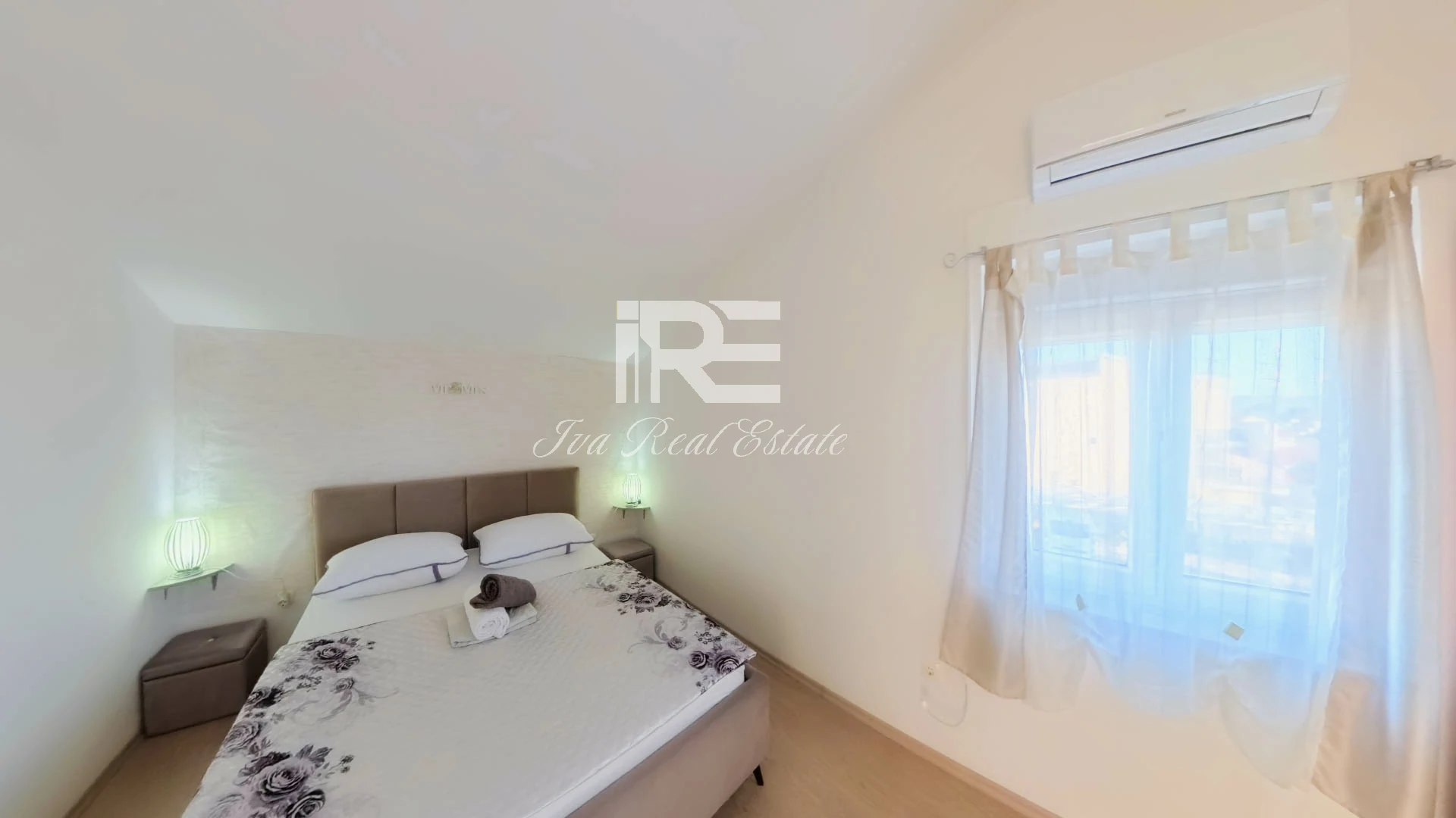 Villa Sibenik - Main bedroom